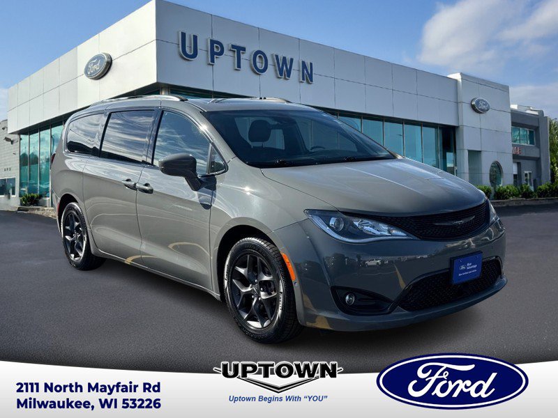 Used 2020 Chrysler Pacifica Touring-L Plus w/ Advanced Safetytec Group