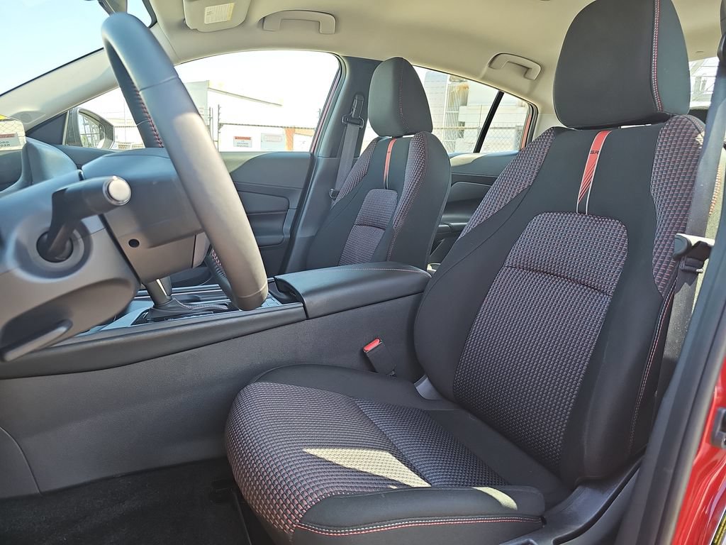 Used 2026 Nissan Sentra SR w/ SR All Weather Package FWD image 14