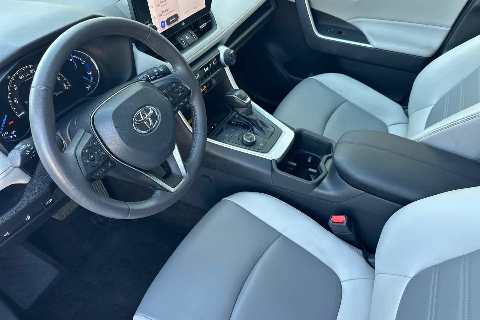Used 2024 Toyota RAV4 XLE Premium w/ Weather Package AWD/4WD image 12