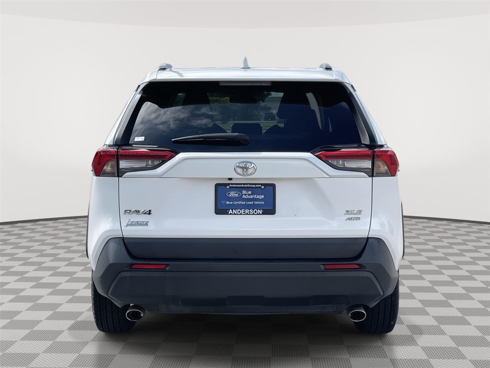 Used 2023 Toyota RAV4 XLE AWD/4WD image 8