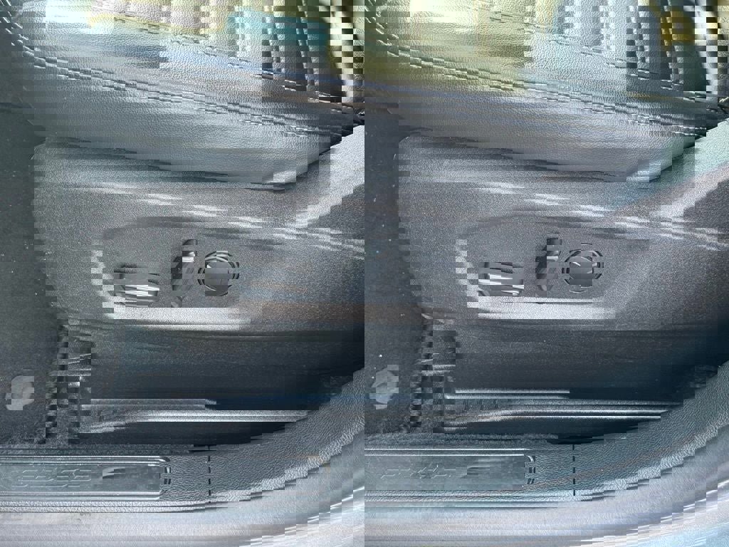 Certified 2023 Ford Edge SEL image 18