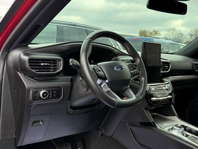 Certified 2023 Ford Explorer ST w/ Equipment Group 401A image 29