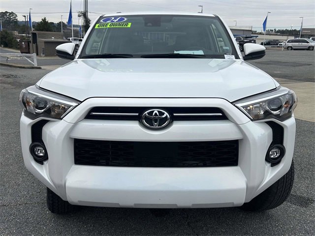 Used 2024 Toyota 4Runner SR5 image 9