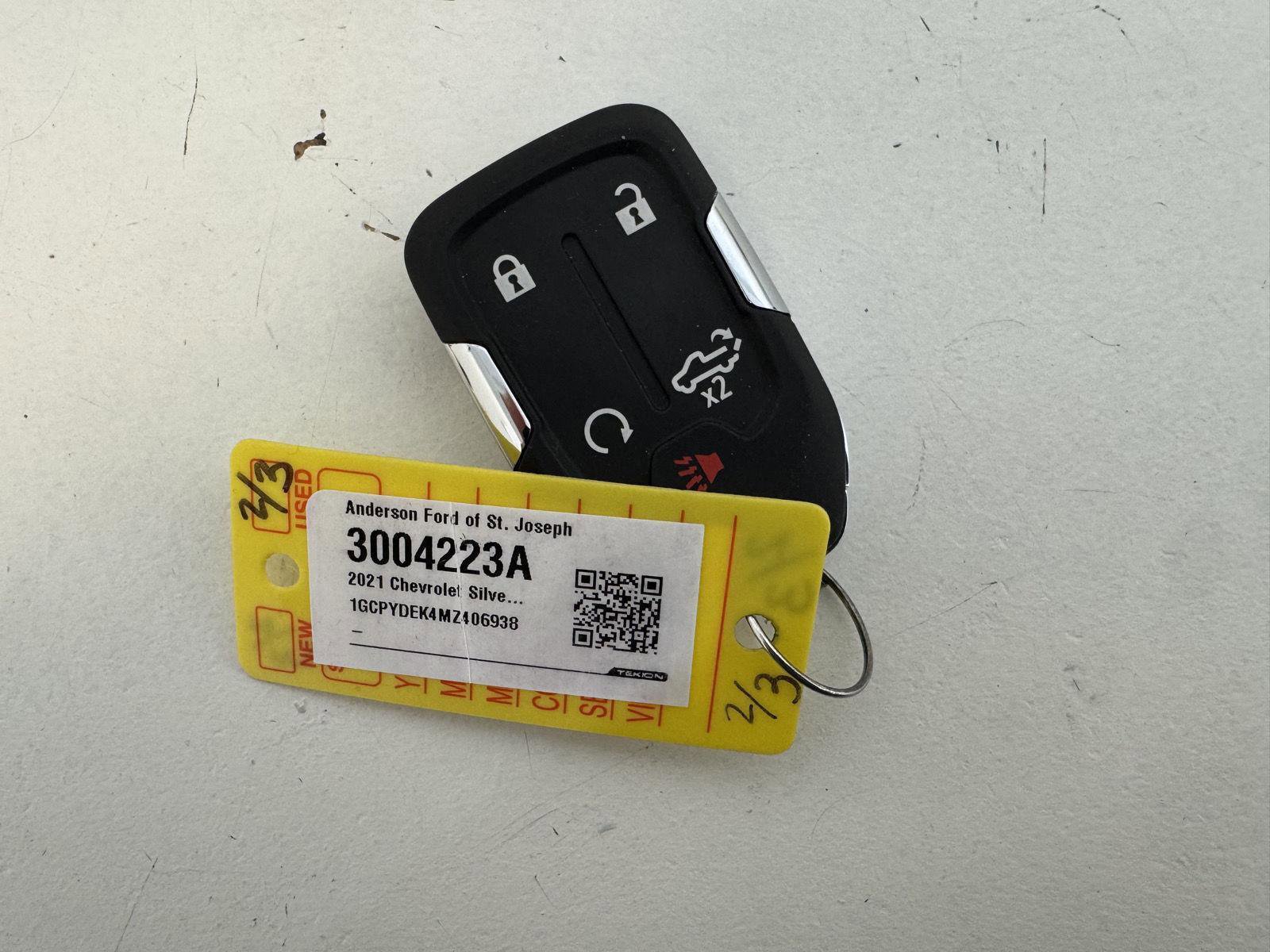 Used 2021 Chevrolet Silverado 1500 LT image 44