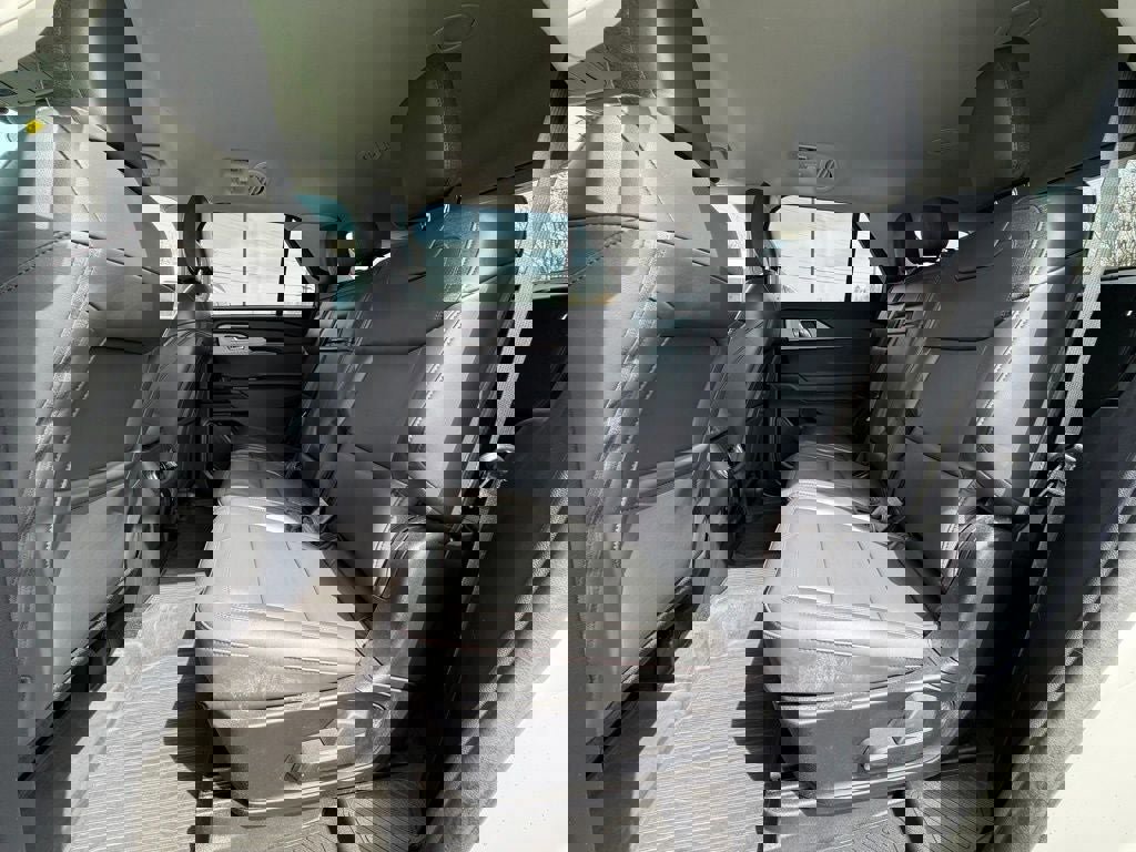 Certified 2025 Ford Explorer Active w/ Active Comfort Package image 27