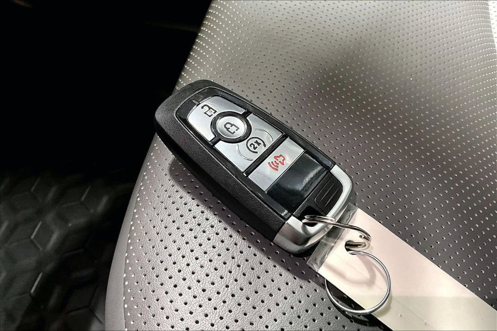 Certified 2025 Ford Bronco Sport Badlands AWD/4WD image 12