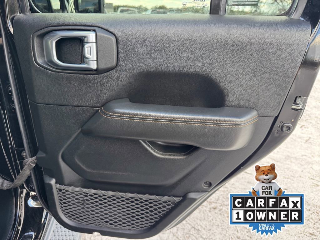 Used 2021 Jeep Wrangler Unlimited Sahara image 25