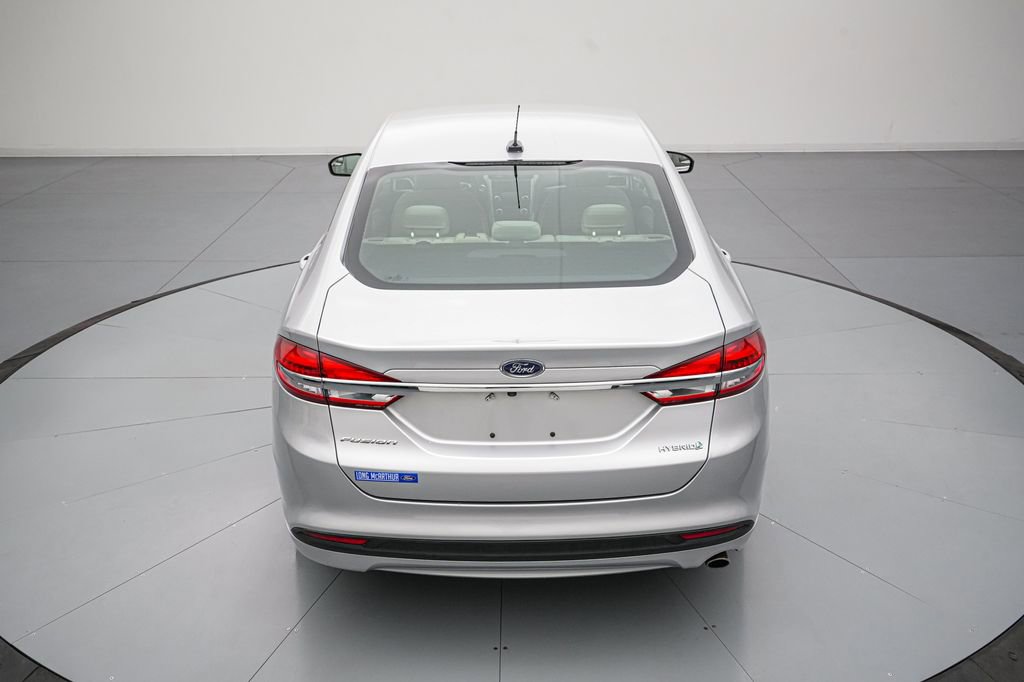 Certified 2018 Ford Fusion S FWD image 5