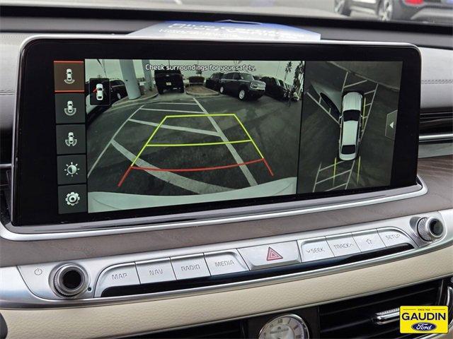 Used 2019 Kia K900 Luxury image 22