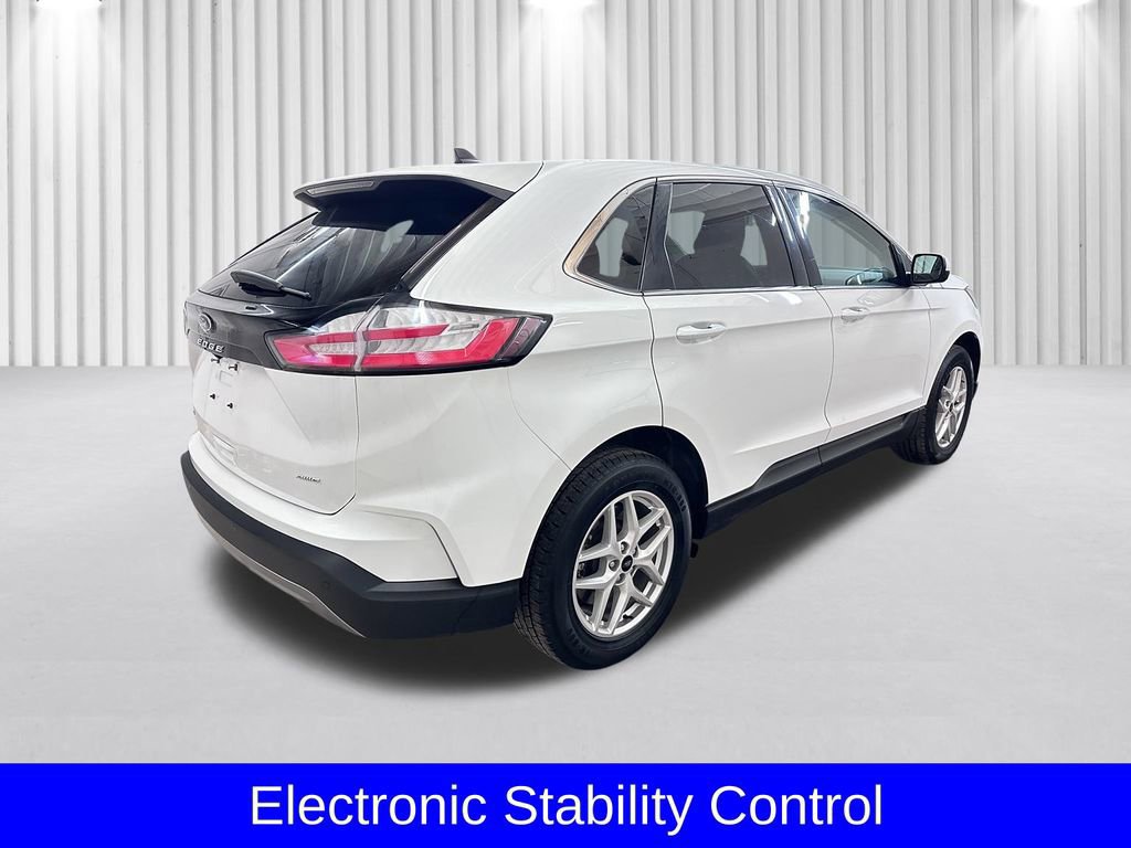 Certified 2024 Ford Edge SEL image 4