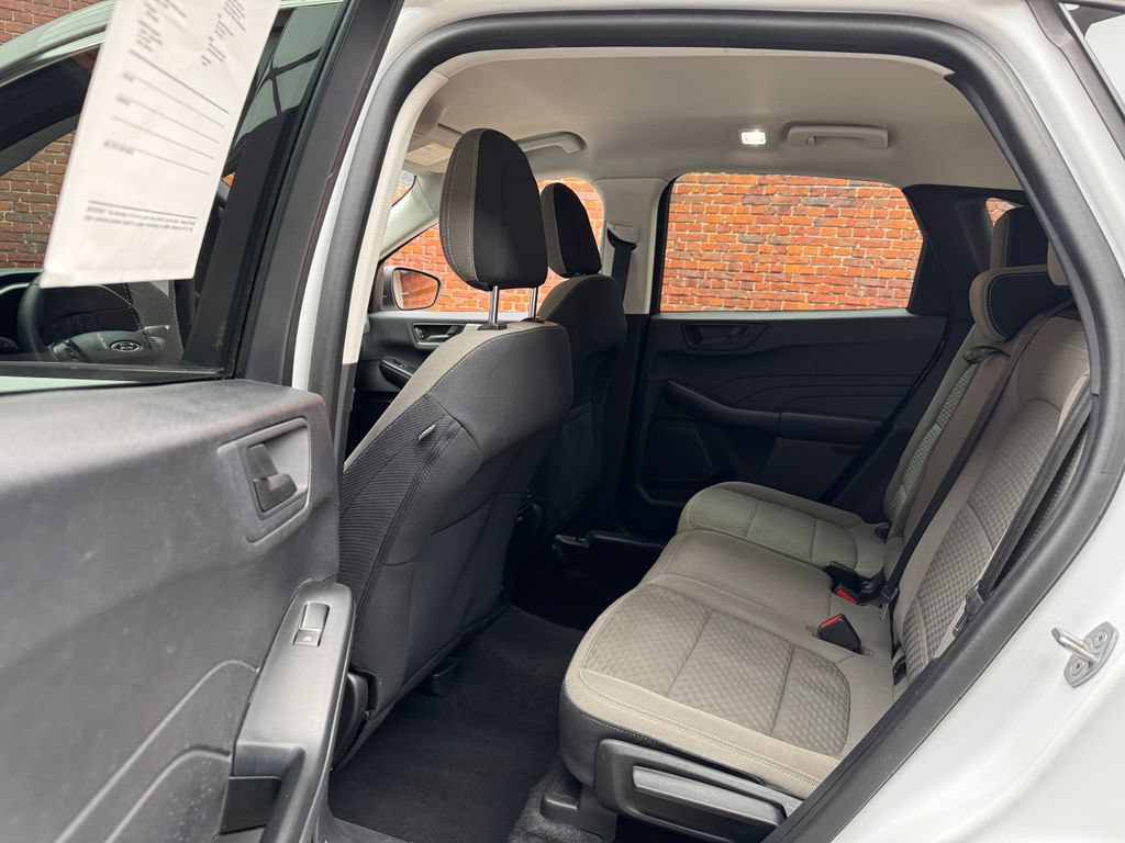 Certified 2022 Ford Escape SE w/ Convenience Package FWD image 24