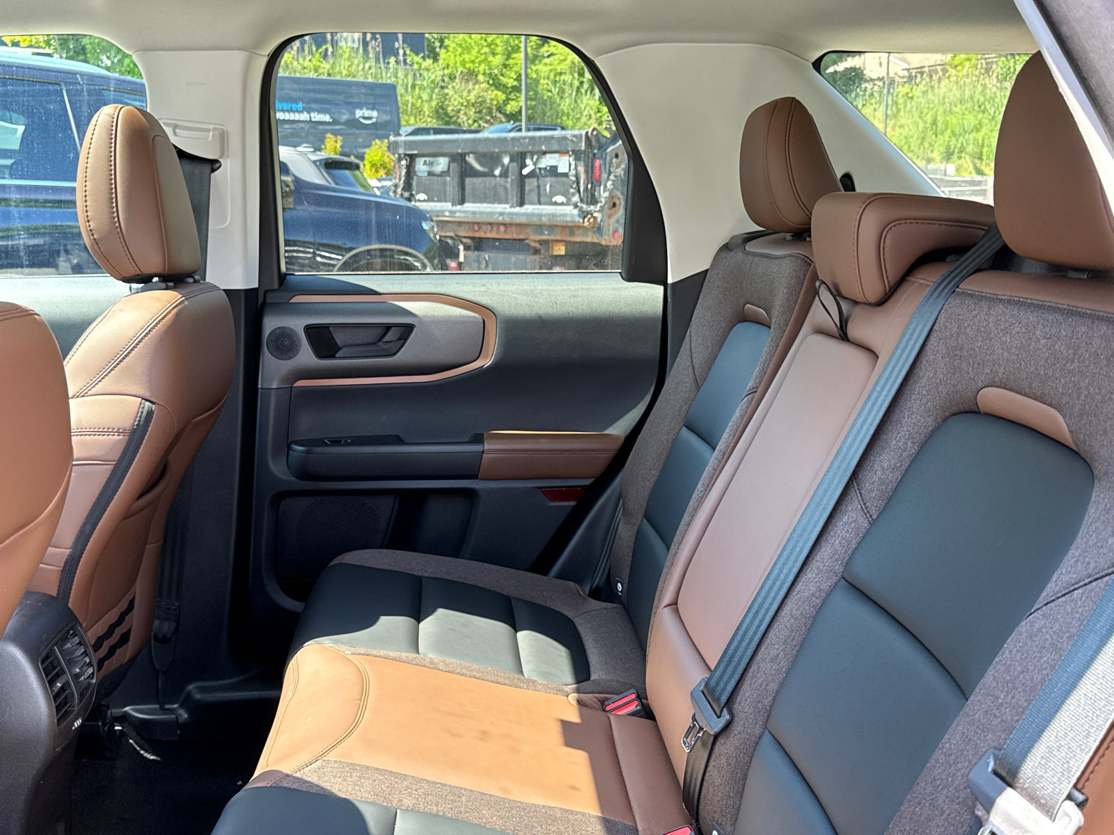 Certified 2025 Ford Bronco Sport Outer Banks w/ Outer Banks Tech Package+ AWD/4WD image 24