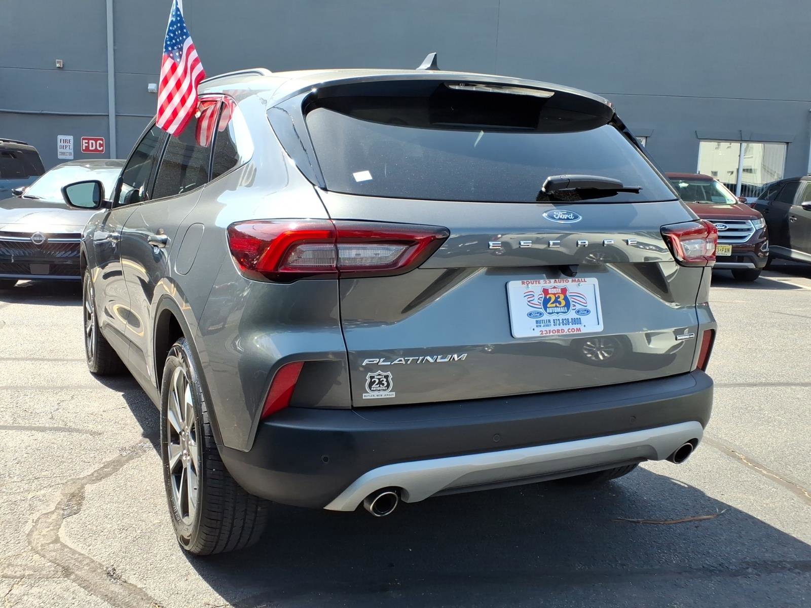 Certified 2023 Ford Escape Platinum AWD/4WD image 6