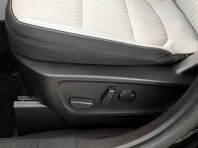 Certified 2023 Ford Escape Active AWD/4WD image 12