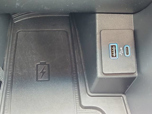 Certified 2024 Ford Edge ST-Line AWD/4WD image 25