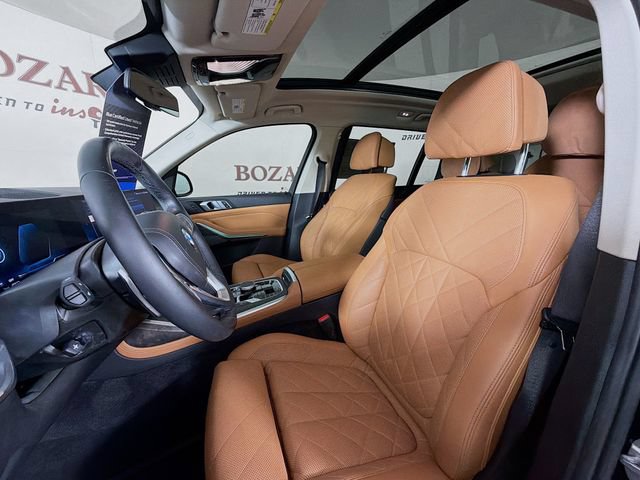 Used 2024 BMW X7 xDrive40i w/ Premium Package AWD/4WD image 24
