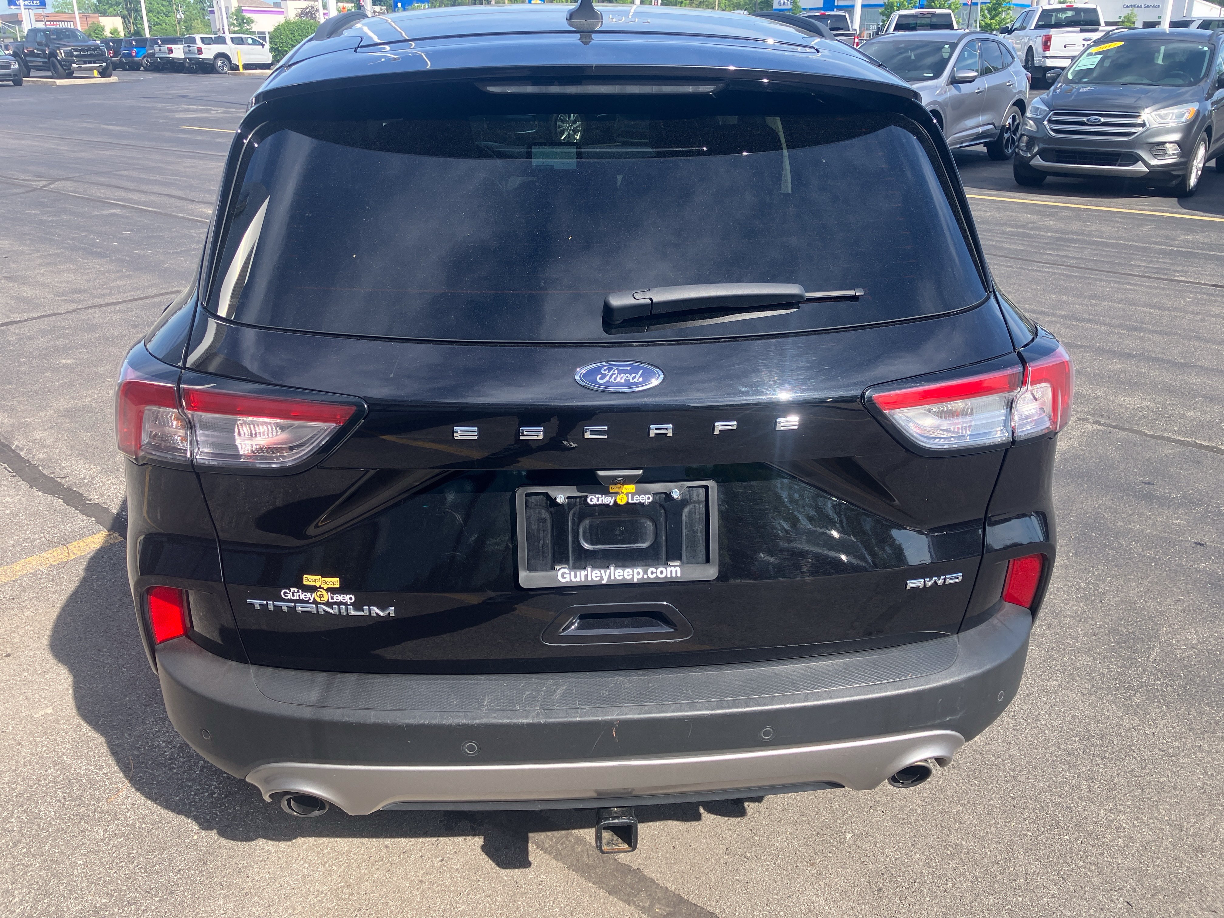 Certified 2022 Ford Escape Titanium w/ Titanium Elite Package AWD/4WD image 6