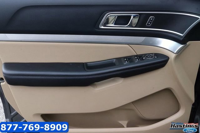 Certified 2017 Ford Explorer XLT w/ Equipment Group 201A image 9