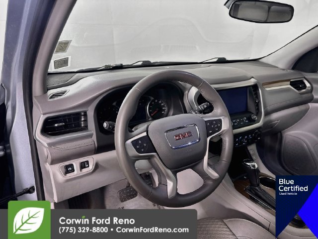 Used 2017 GMC Acadia SLE AWD/4WD image 12