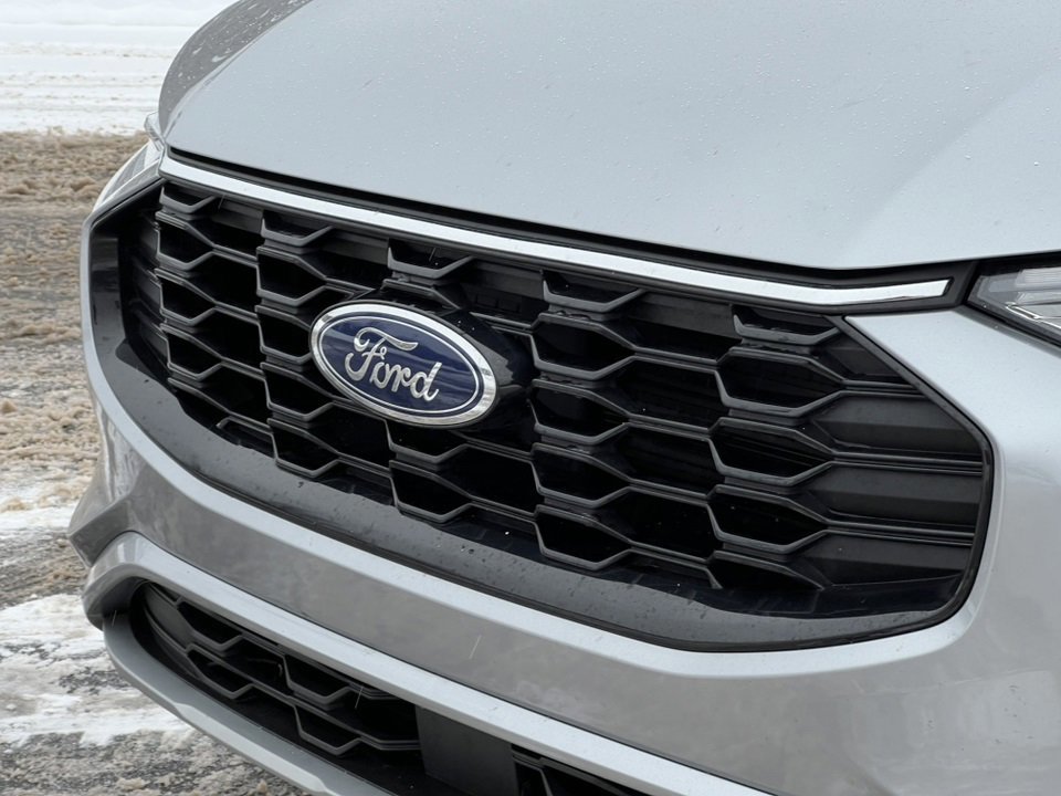 Certified 2023 Ford Escape ST-Line w/ Tech Pack #1 image 39