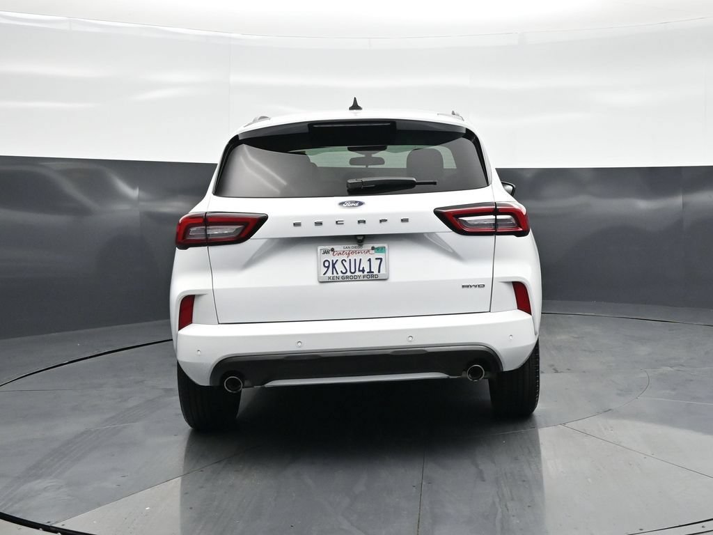 Certified 2023 Ford Escape ST-Line w/ Tech Pack #1 AWD/4WD image 26