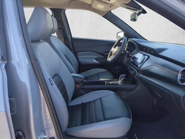Used 2021 Nissan Kicks SR w/ SR Premium Package FWD image 20