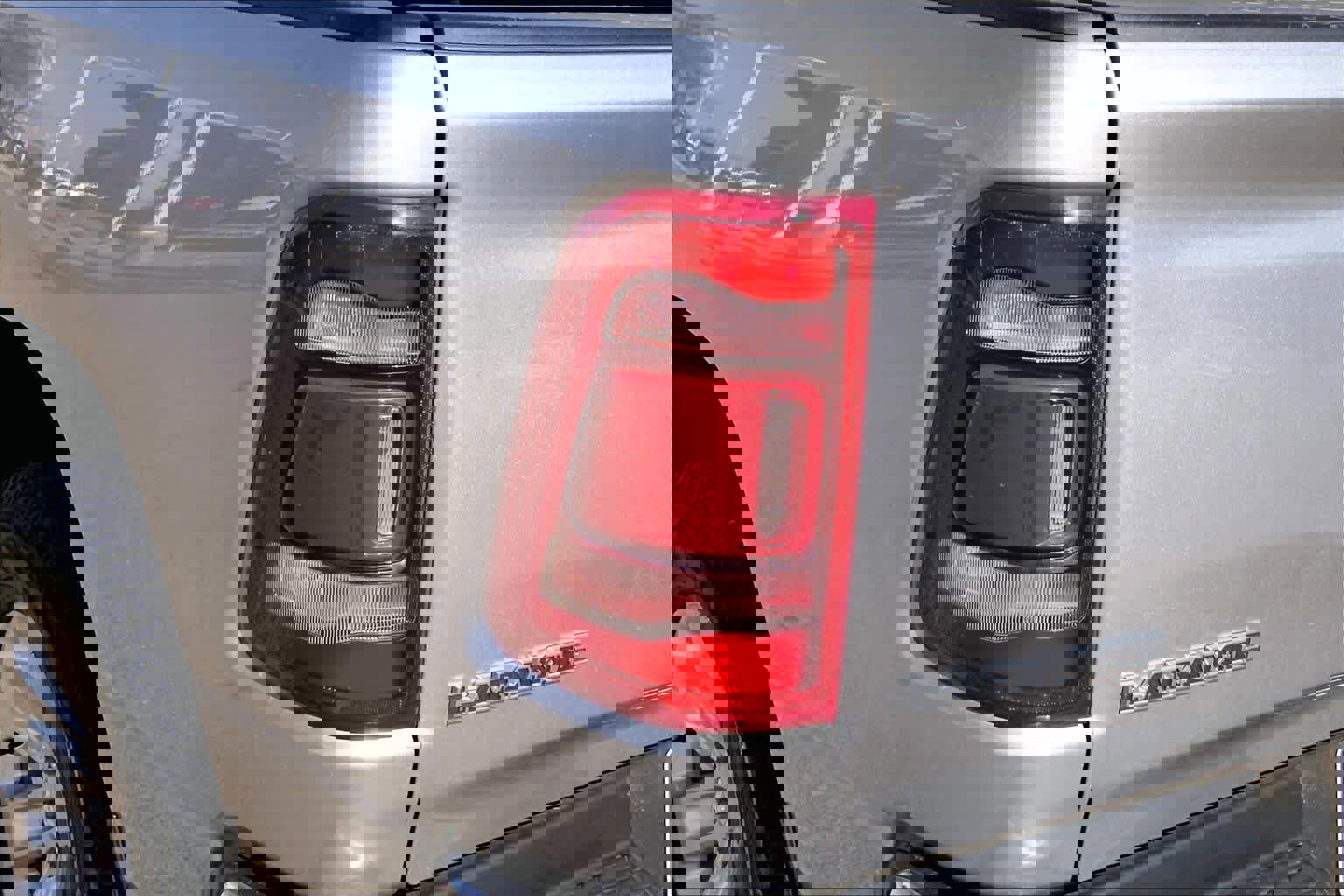 Used 2023 RAM 1500 Laramie image 29