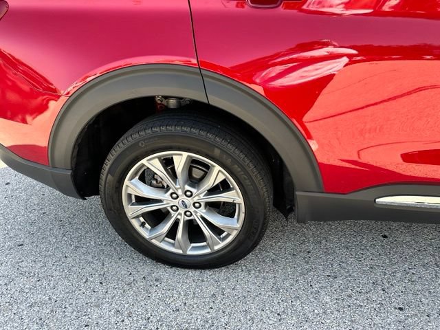 Certified 2023 Ford Explorer XLT w/ Equipment Group 202A AWD/4WD image 79