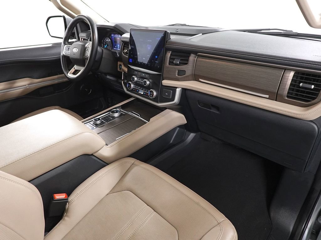Certified 2024 Ford Expedition Limited image 33
