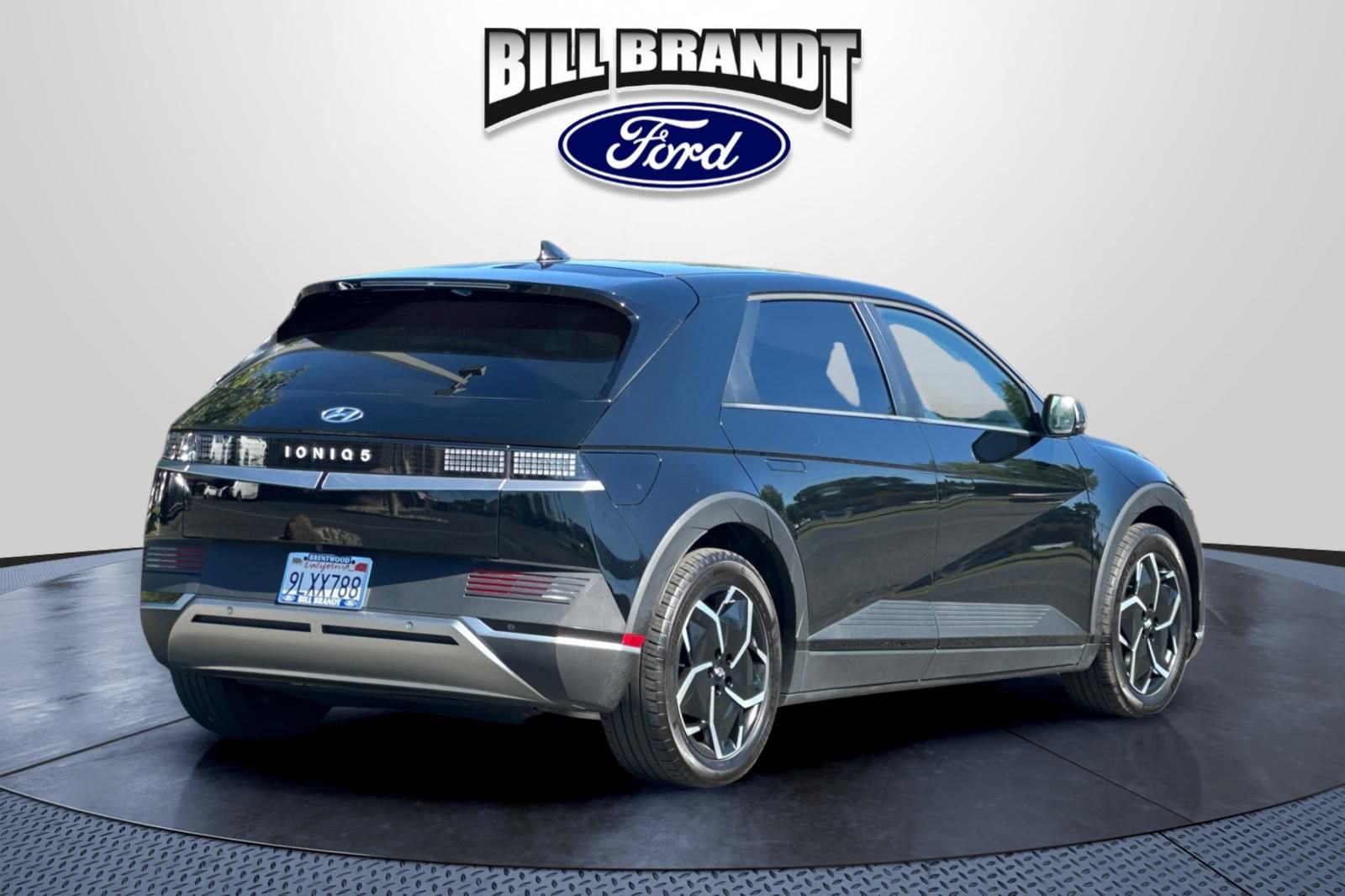 Used 2024 Hyundai Ioniq 5 SEL RWD image 3