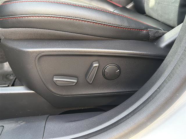 Certified 2022 Ford Escape SEL w/ SEL Stealth AWD Package image 15