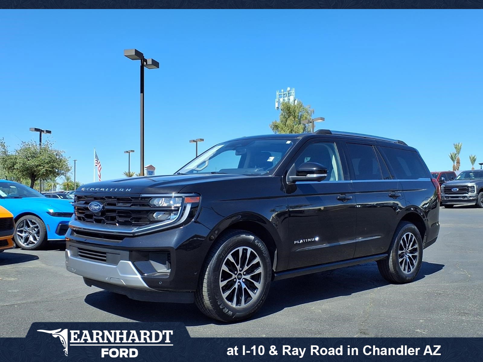 Certified 2025 Ford Expedition Platinum AWD/4WD image 1