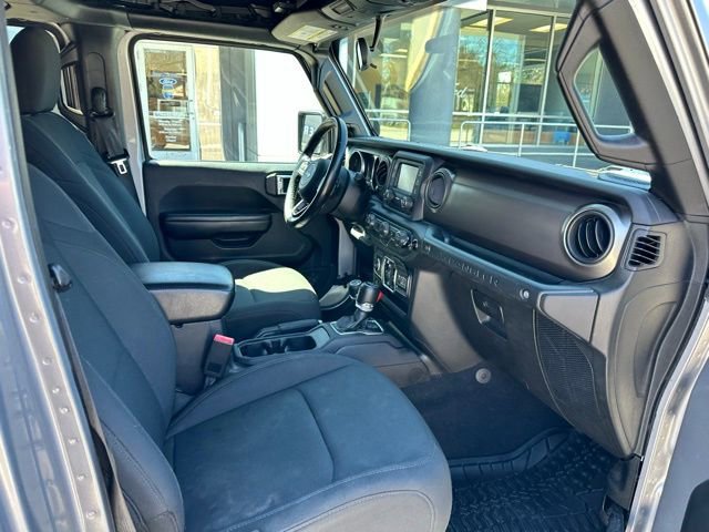 Used 2018 Jeep Wrangler Unlimited Sport S AWD/4WD image 48