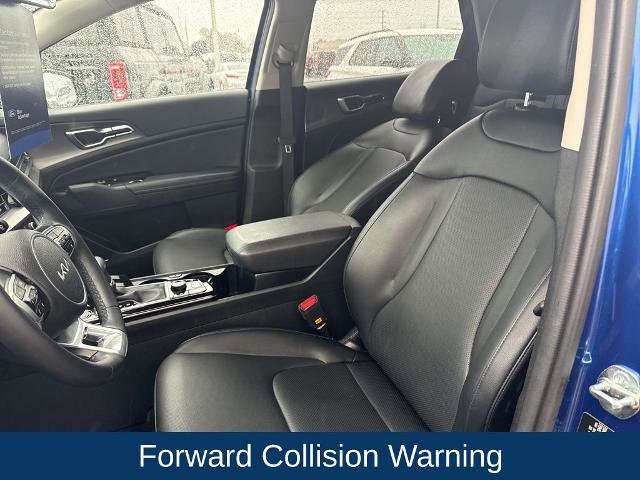 Used 2025 Kia Sportage SX image 11