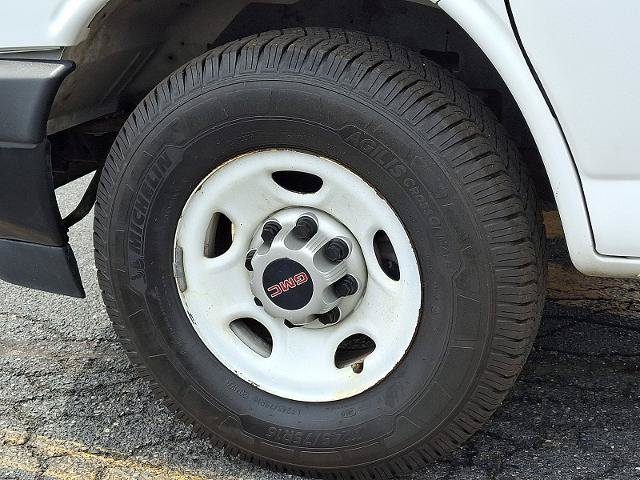 Used 2021 GMC Savana 3500 w/ Power Convenience Package RWD image 9