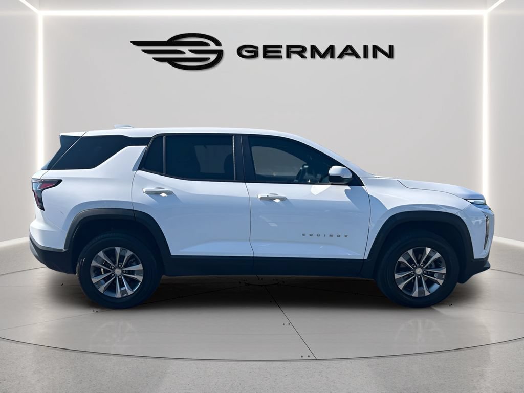 Used 2025 Chevrolet Equinox LT FWD image 9