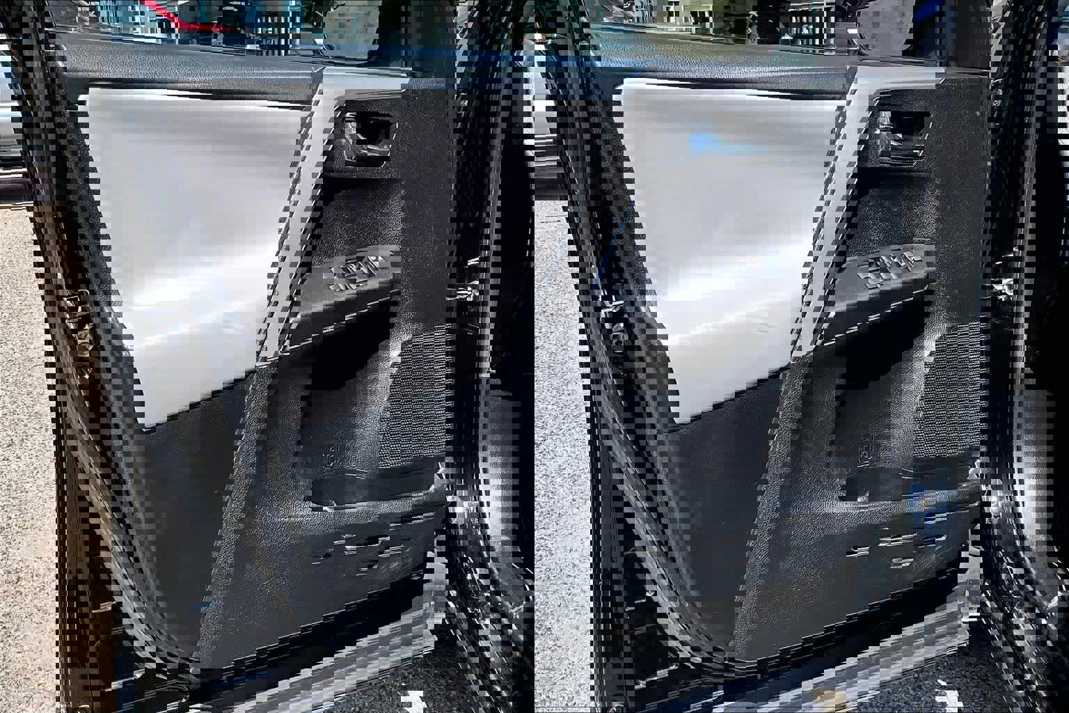 Used 2017 Toyota RAV4 XLE w/ All Weather Liner Package AWD/4WD image 24