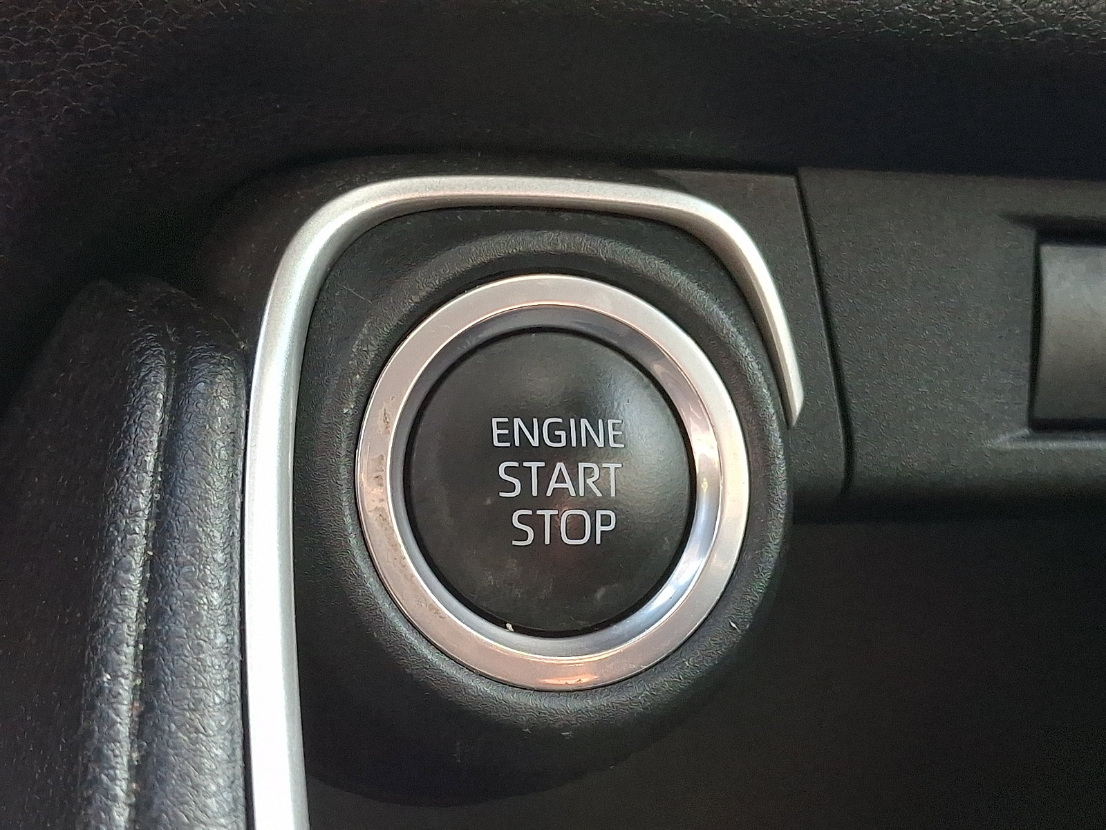 Used 2024 Toyota Grand Highlander AWD image 29