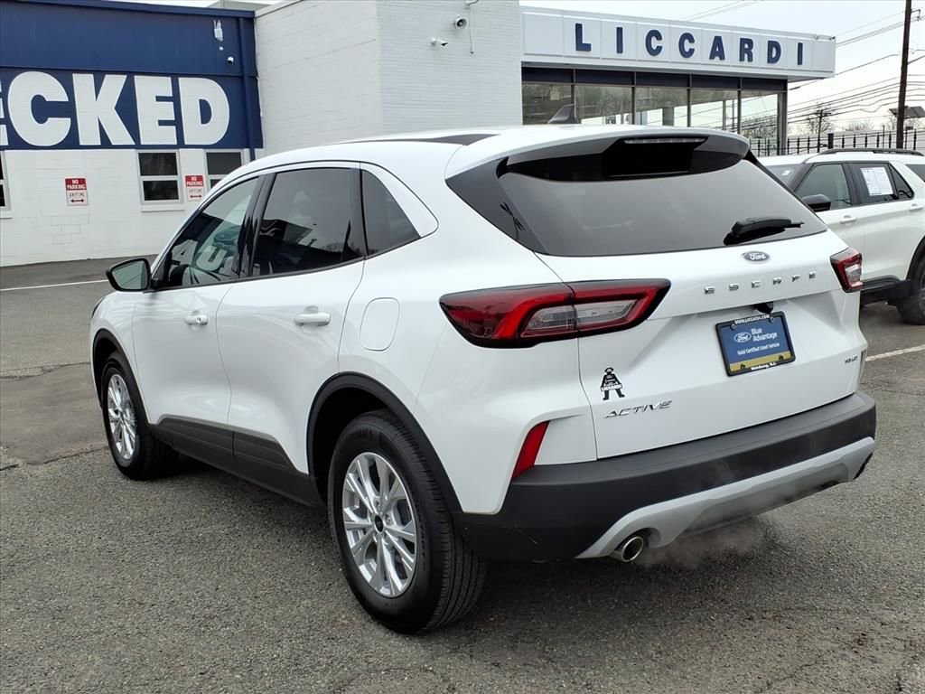 Certified 2023 Ford Escape Active image 4