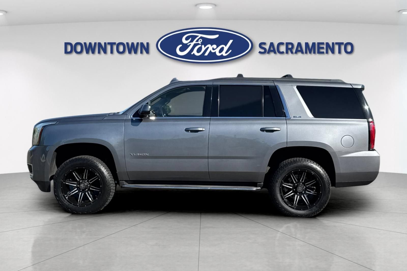 Used 2020 GMC Yukon SLE w/ SLE Value Package AWD/4WD image 7