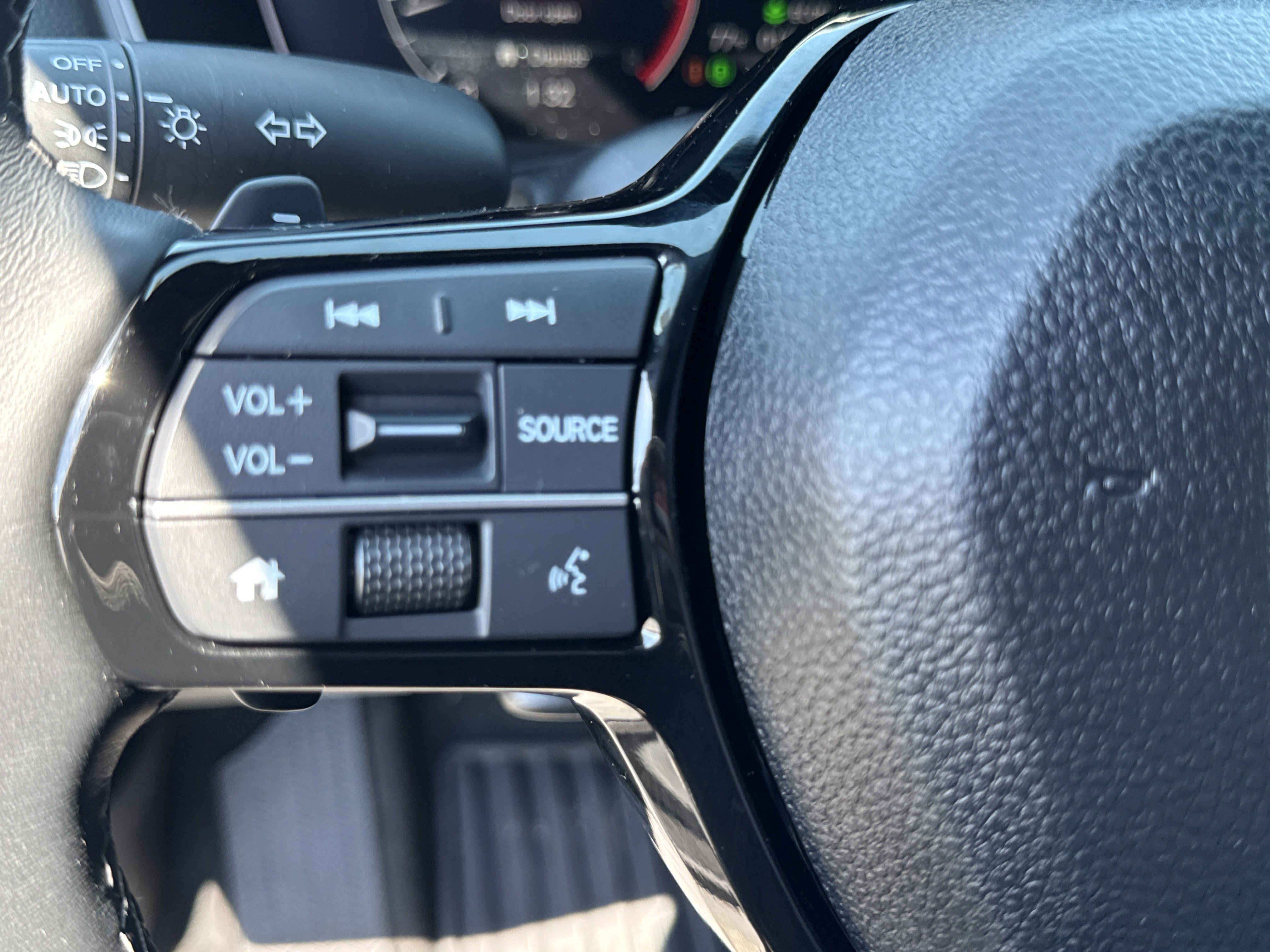 Used 2025 Honda Civic Sport image 29