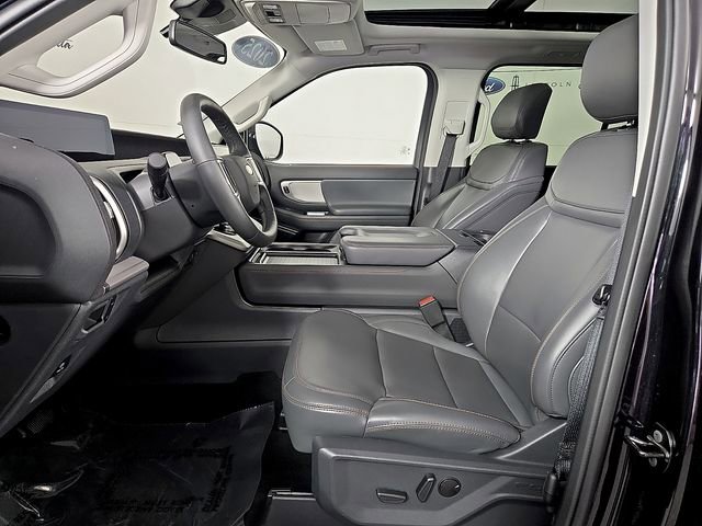 Certified 2025 Ford Expedition Active RWD image 15