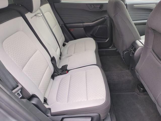 Certified 2024 Ford Escape Active w/ Cold Weather Package image 18