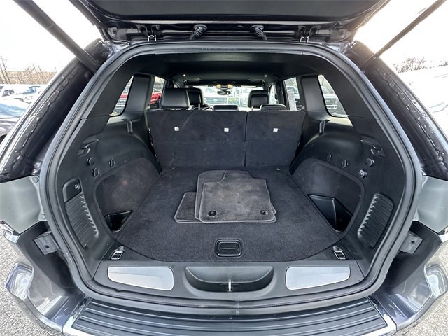 Used 2018 Jeep Grand Cherokee Limited image 43