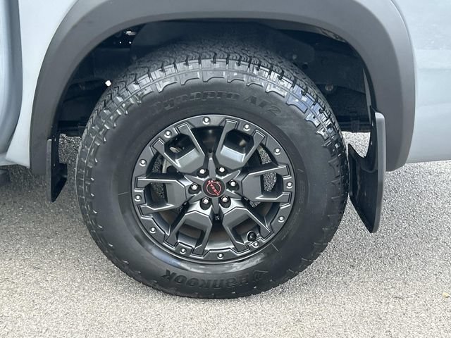 Used 2024 Nissan Frontier Pro-X w/ Pro Premium Package RWD image 12