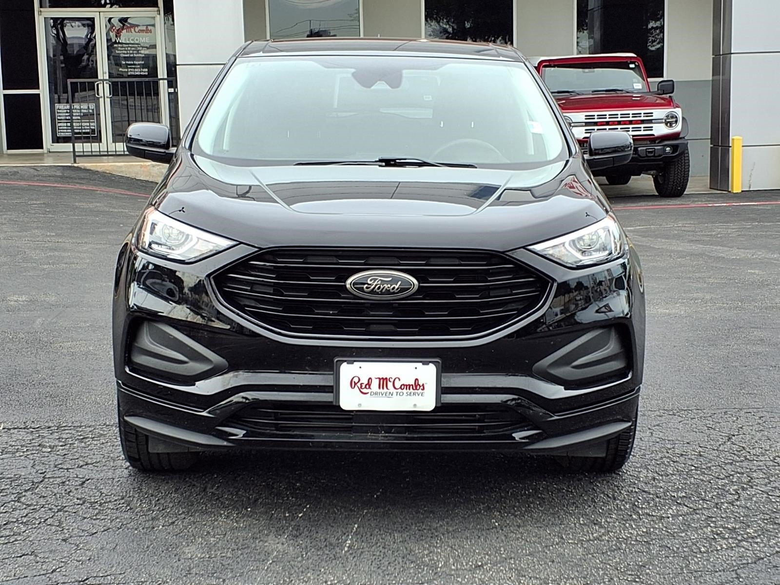 Certified 2024 Ford Edge SE w/ Black Appearance Package AWD/4WD image 2