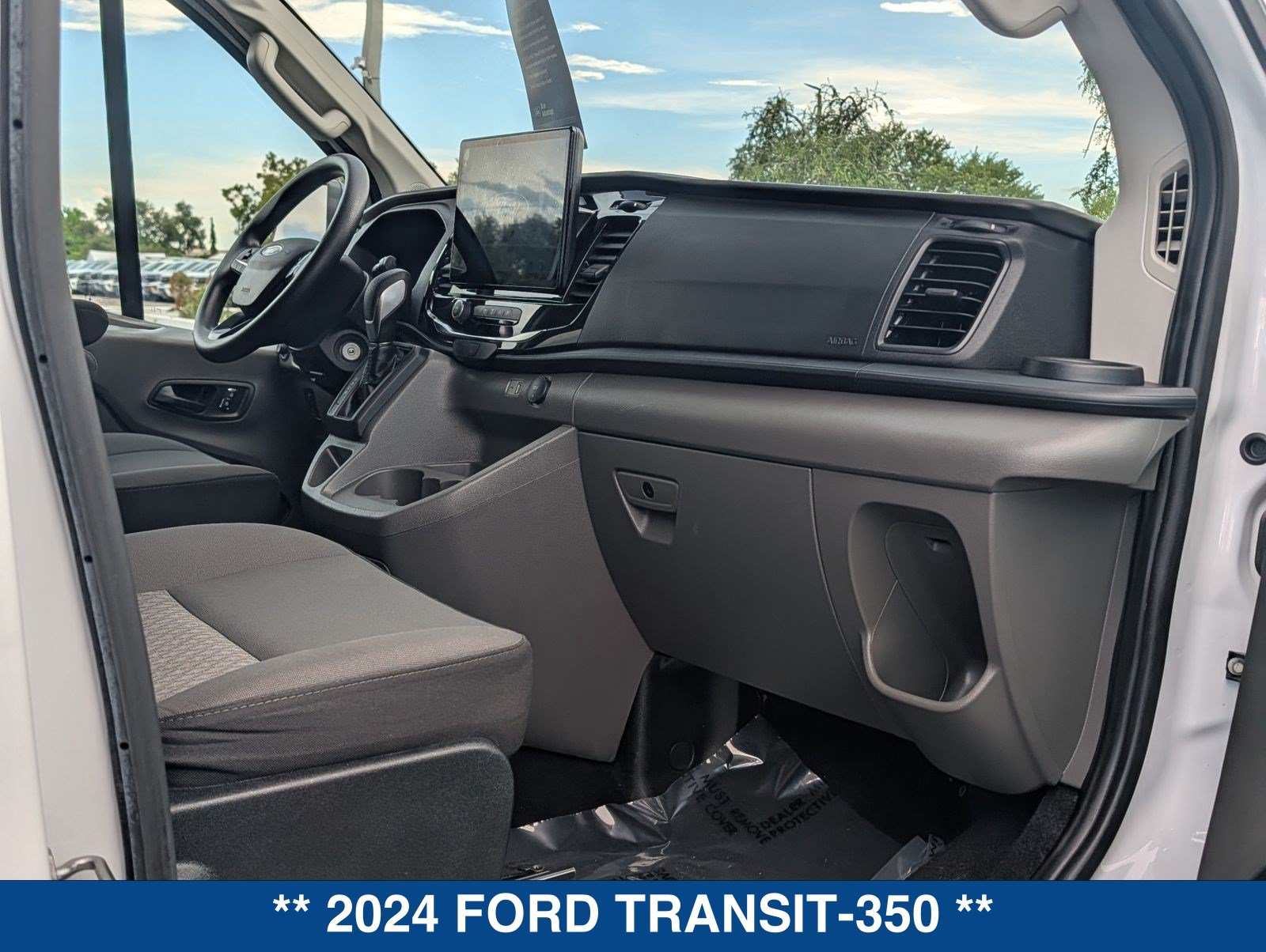 Certified 2024 Ford Transit 350 XLT RWD image 17