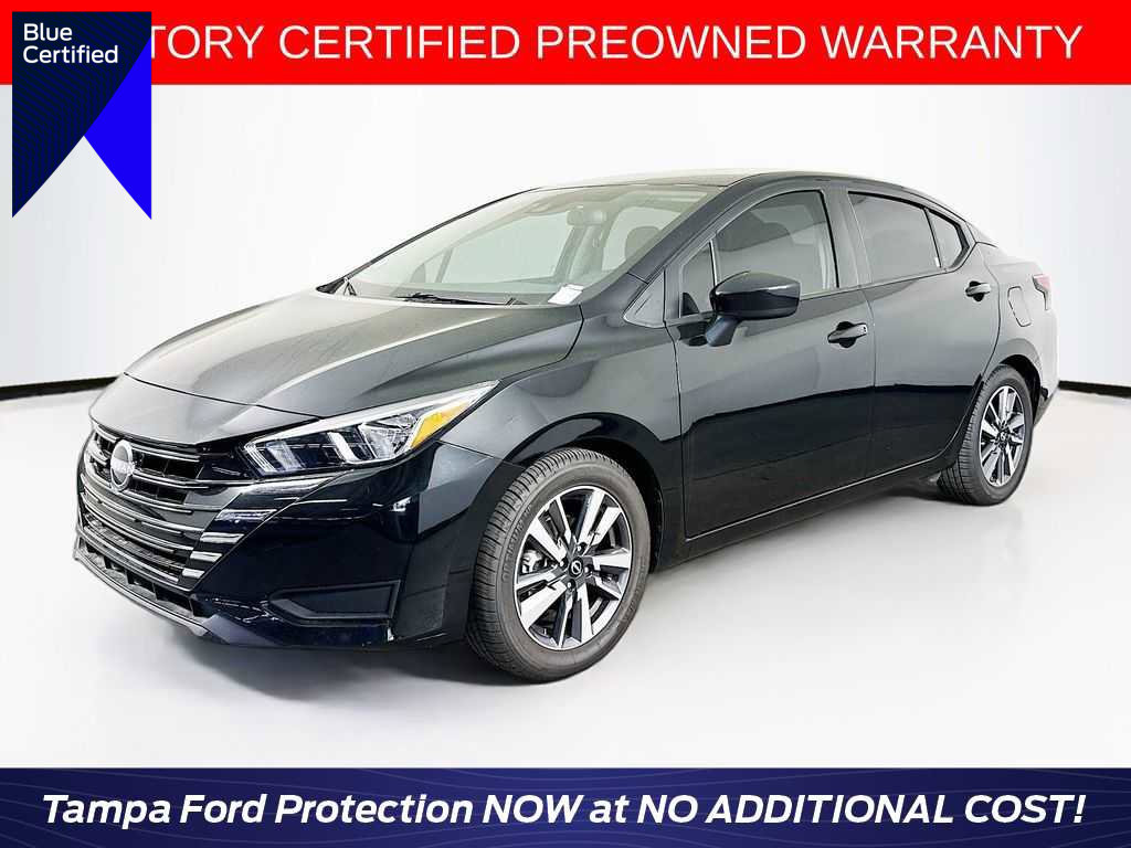 Used 2023 Nissan Versa SV image 1