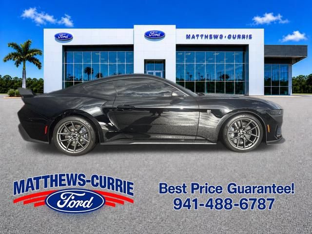 Certified 2025 Ford Mustang Dark Horse w/ Dark Horse Handlin Package RWD image 3