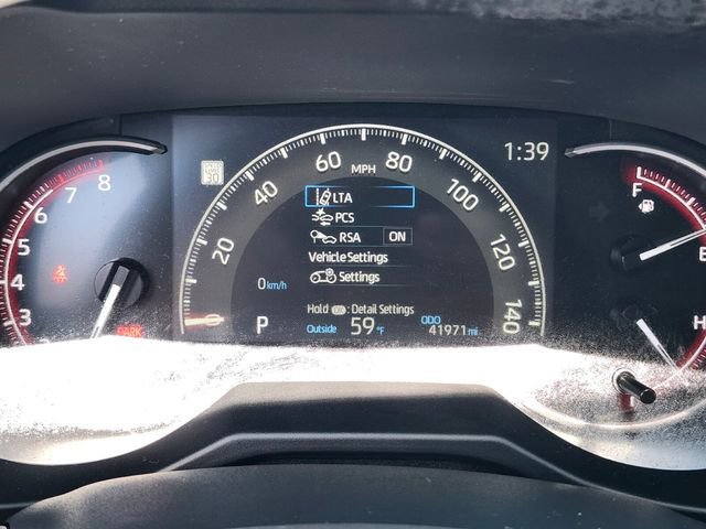 Used 2023 Toyota RAV4 LE AWD/4WD image 29